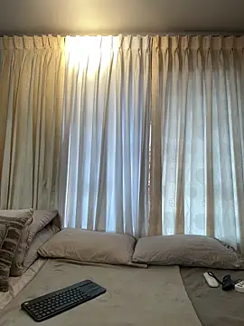 Tayler Kim online show from 04-07-26, 06:54