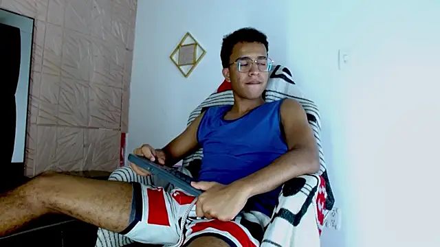 aston xvera online show from 11-09-25, 08:57