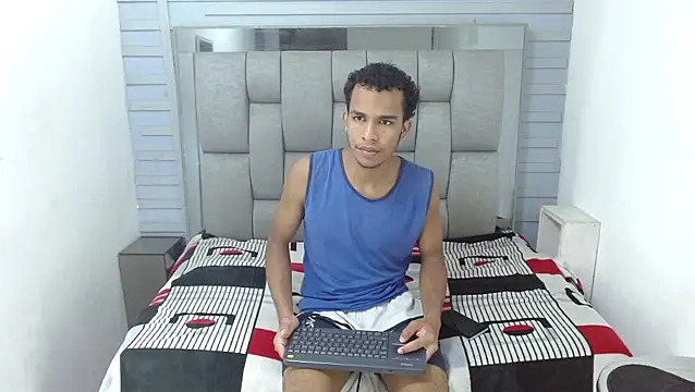 aston xvera online show from 09-09-25, 08:29