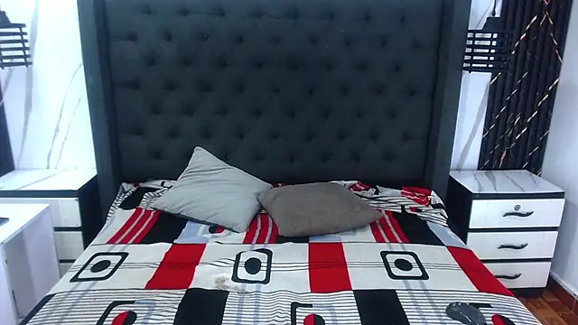 aston xvera online show from 09-18-25, 04:04