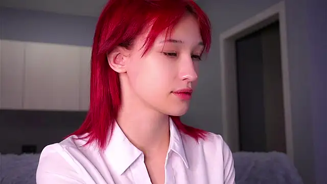 Likalense online show from 09-24-25, 01:06