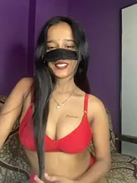 Snapshot of Dual_Desire79 chatting on 05-15-26, 10:35 Dual Desire79 online show from 05-15-26, 10:35