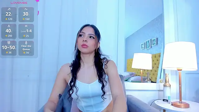 AnniieCooper online show from 10-11-25, 01:23