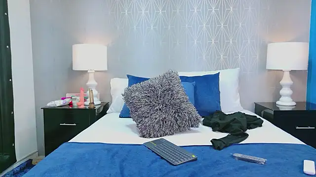 ZoeWilliis online show from 02-09-26, 12:36