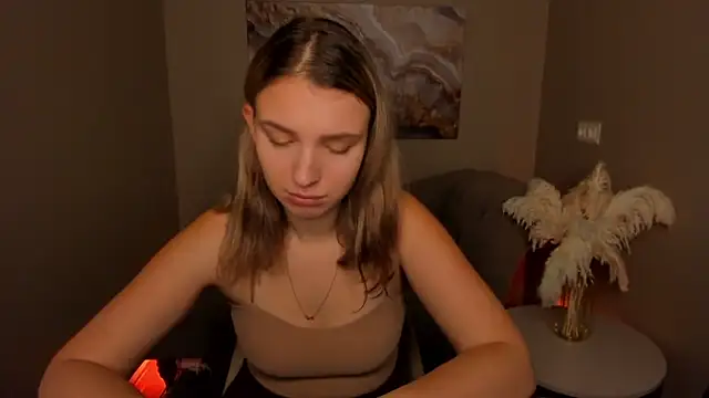 MilinaMorris online show from 09-24-25, 03:35