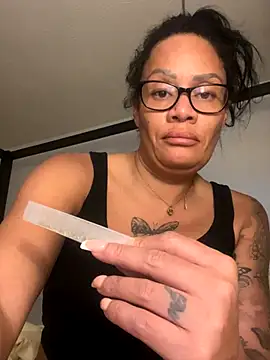 Snapshot of sugarsweetie8000 chatting on 09-23-25, 09:11 sugarsweetie8000 online show from 09-23-25, 09:11