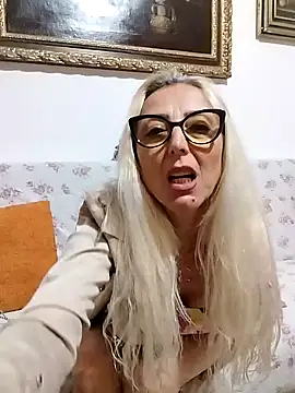  sexyBLONDE46  online show from 05-21-26, 01:14