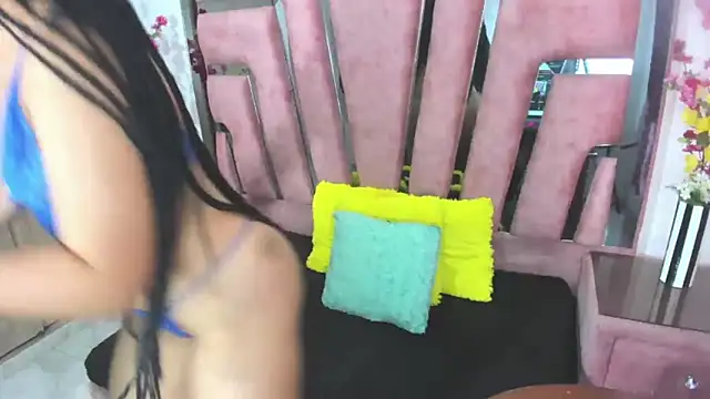 MaraKarly online show from 12-18-25, 09:29