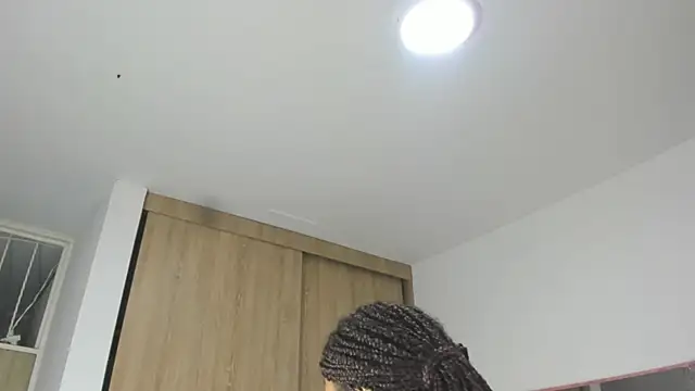 MaraKarly online show from 10-26-25, 08:42