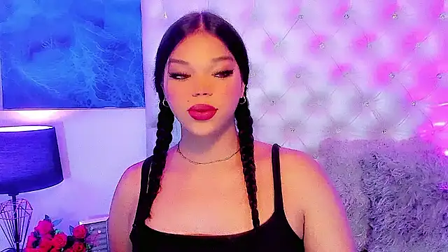 Valeria Swett  online show from 02-26-26, 08:09