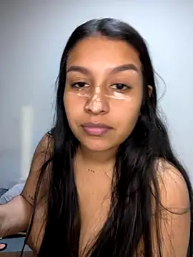 Snapshot of _Chloe_Smith chatting on 10-04-25, 12:56  Chloe Smith online show from 10-04-25, 12:56