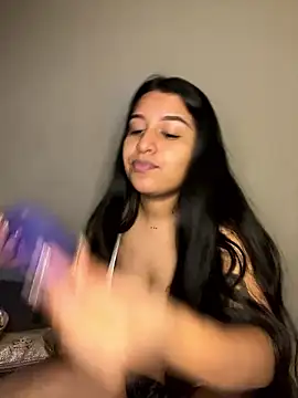  Chloe Smith online show from 01-17-26, 03:26