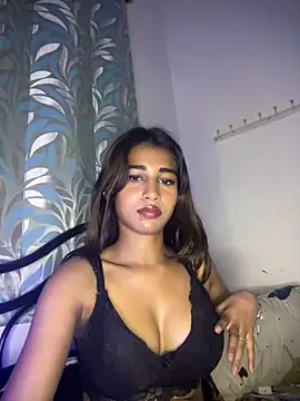 STRIP GLOW online show from 03-14-26, 09:43