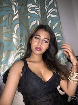 STRIP GLOW online show from 02-20-26, 09:28