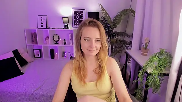 MeggySun online show from 10-26-25, 01:22