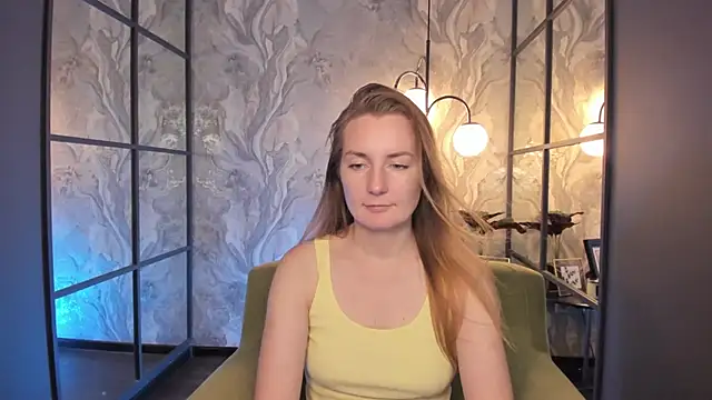 Snapshot of MeggySun chatting on 09-30-25, 01:28 MeggySun online show from 09-30-25, 01:28