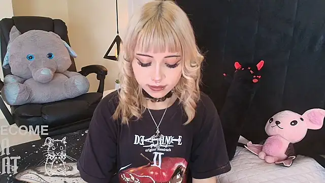 IvyBelle  online show from 05-04-26, 11:24
