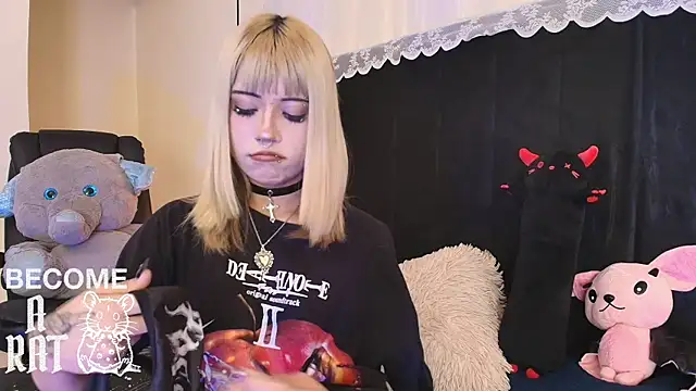 IvyBelle  online show from 05-19-26, 11:28