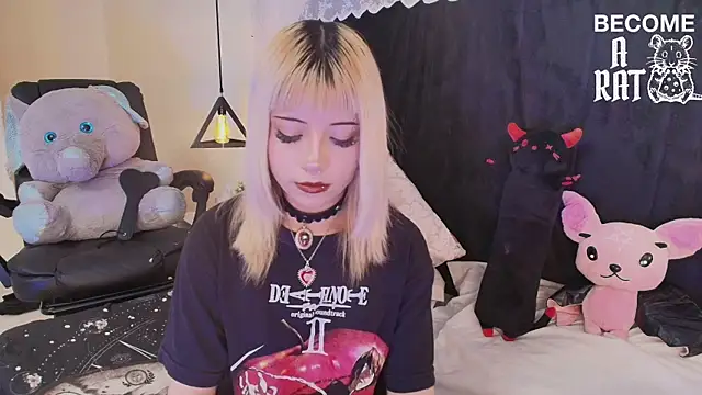 IvyBelle  online show from 06-26-26, 11:27