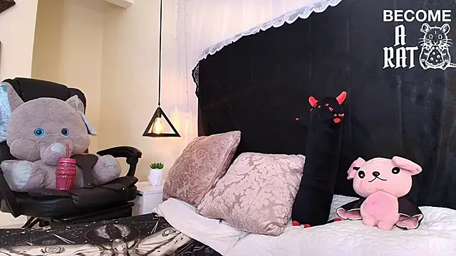 IvyBelle  online show from 06-03-26, 02:33