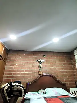 MaryLunne online show from 03-04-26, 11:18