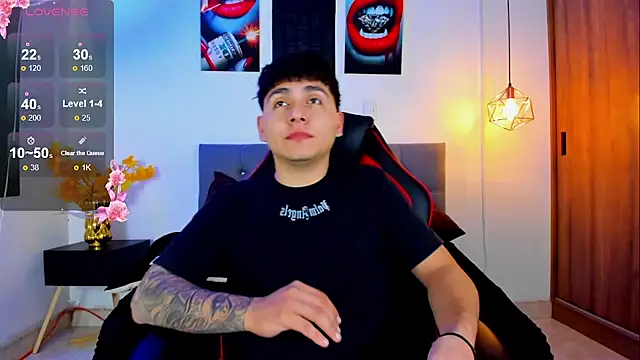 Nicolas James Sc online show from 11-11-25, 01:28