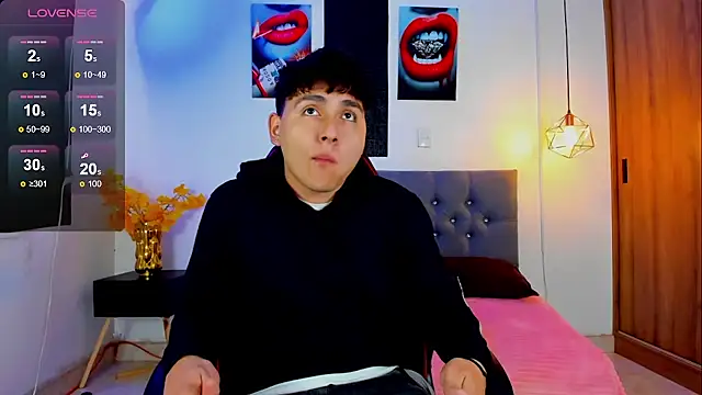 Nicolas James Sc online show from 12-02-25, 01:35