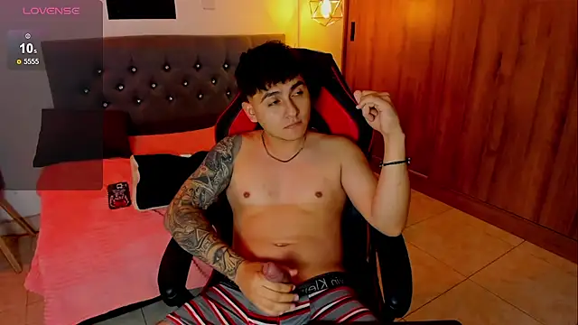 Nicolas James Sc online show from 12-03-25, 01:43