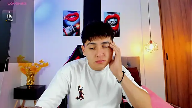 Nicolas James Sc online show from 09-26-25, 02:24