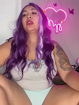 latina curvy22 online show from 04-10-26, 06:48