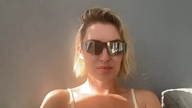 Xalythea online show from 11-10-25, 12:21