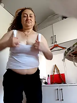  ateslisinirsiz  online show from 09-22-25, 07:47