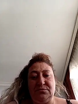  ateslisinirsiz  online show from 09-15-25, 01:00