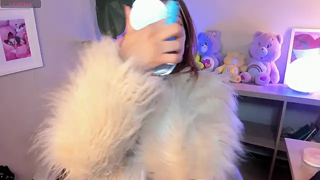 Mystic blue online show from 03-25-26, 12:37