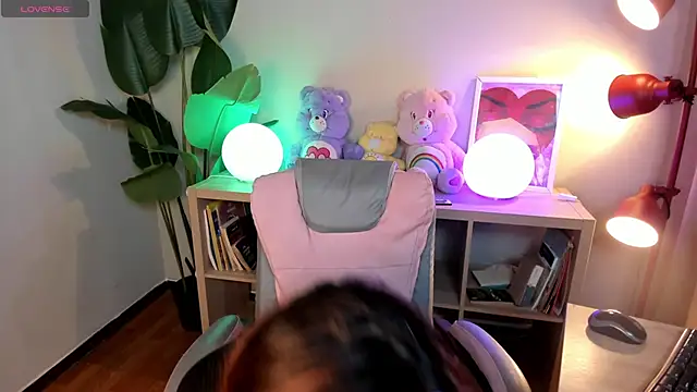 Mystic blue online show from 03-10-26, 12:42