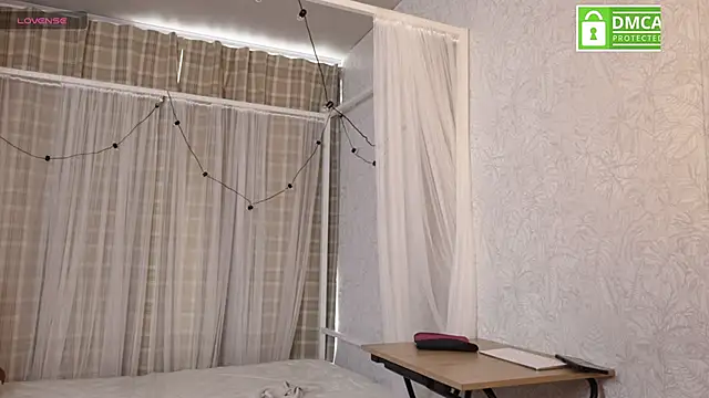 Mystic blue online show from 11-15-25, 01:04