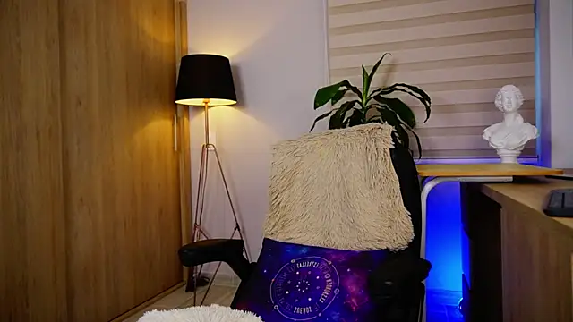 Erick Thompsonx online show from 11-27-25, 08:53