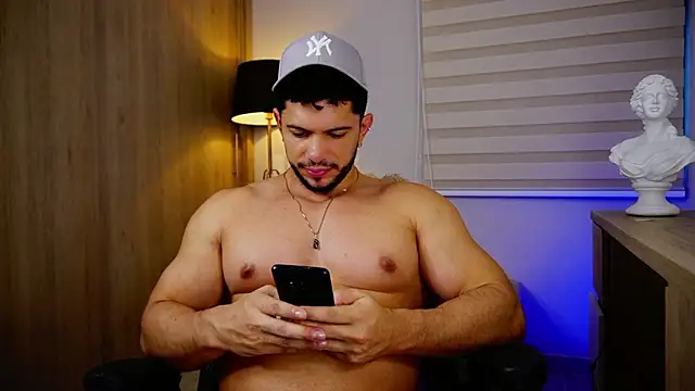 Erick Thompsonx online show from 03-19-26, 10:32