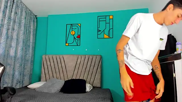 Maikol Ortiz online show from 03-12-26, 12:42