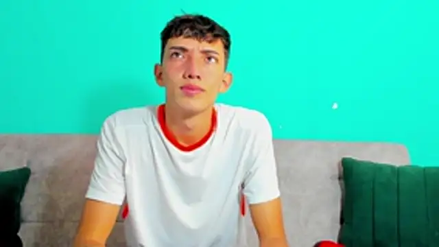 Snapshot of Maikol_Ortiz chatting on 02-21-26, 01:13 Maikol Ortiz online show from 02-21-26, 01:13