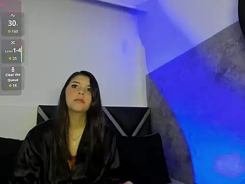 Charlotte-Star online show from 11-30-25, 01:23