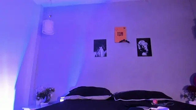 criss zuri online show from 06-10-26, 01:12