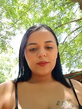 Snapshot of Naugthy-Mey chatting on 09-15-25, 03:56 Naugthy-Mey online show from 09-15-25, 03:56
