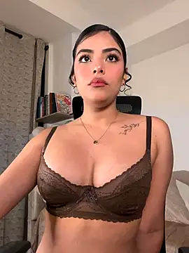 Sara-Evans online show from 10-29-25, 12:31