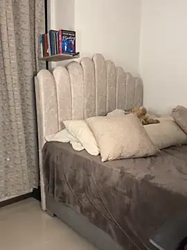 Sara-Evans online show from 12-15-25, 12:38