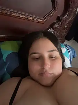 mia-08martinez  online show from 05-24-26, 05:24