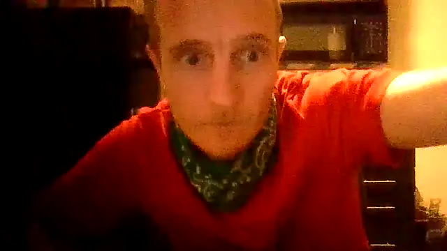 Snapshot of WWGD69 chatting on 10-15-25, 12:02 WWGD69 online show from 10-15-25, 12:02