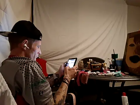 WWGD69 online show from 04-16-26, 07:42