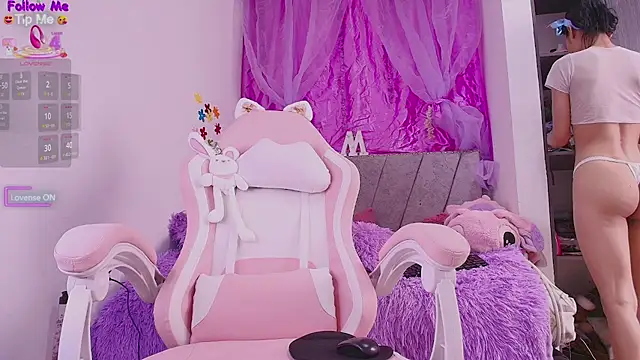 MeganRouss74 online show from 11-14-25, 06:33