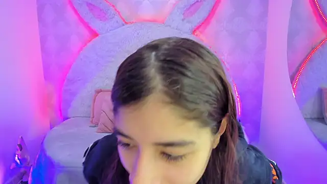 Gaby louse online show from 03-06-26, 07:31